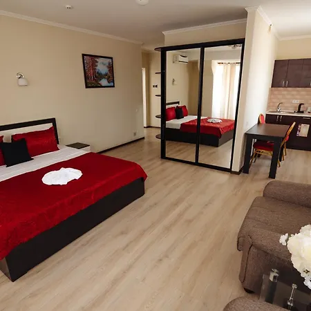 Lolo's Bliss 4* צ'יסינאו